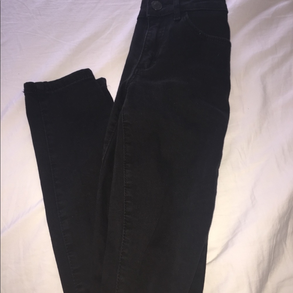 Black ripped jeans